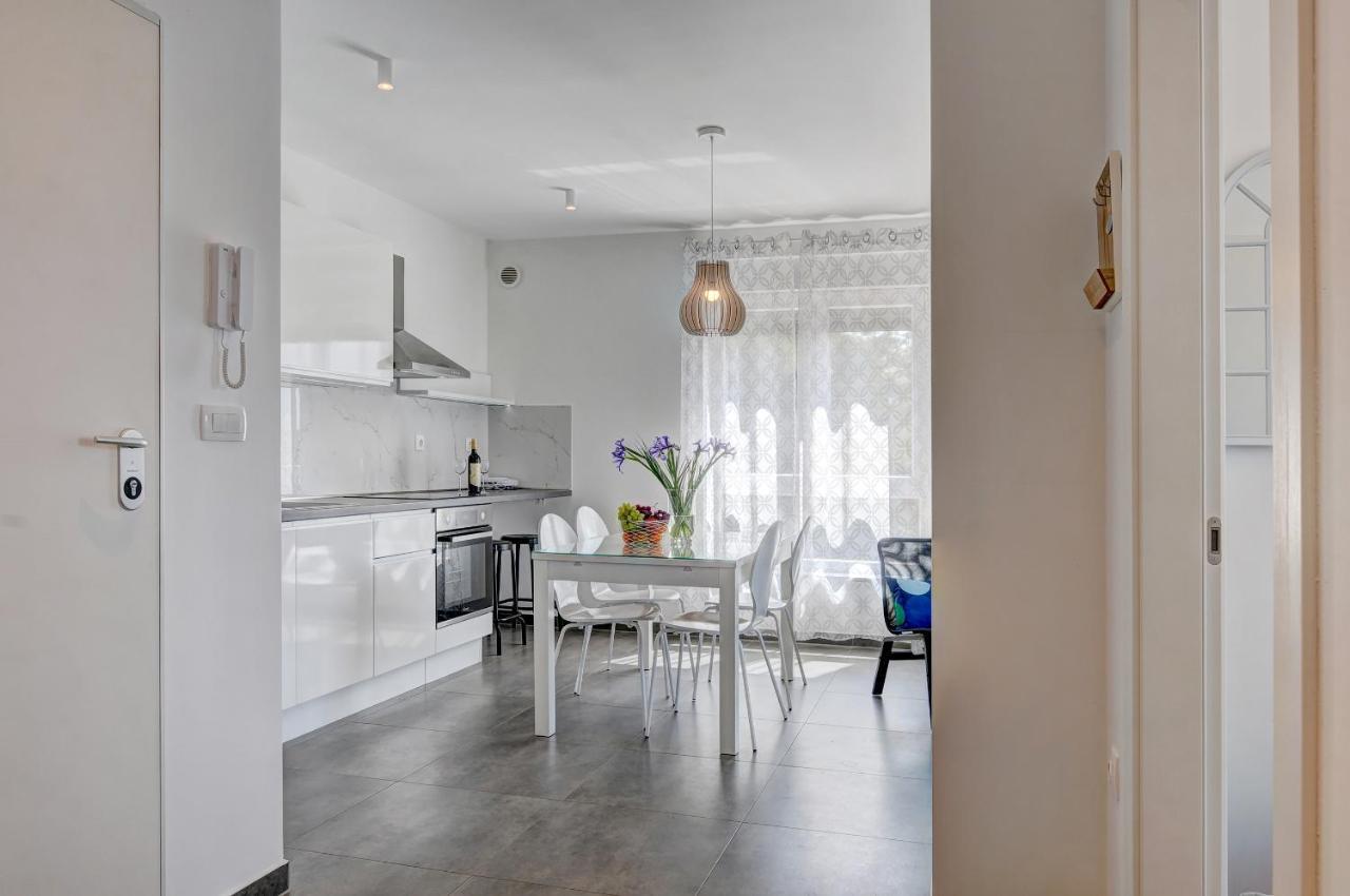 Apartment Log In Štinjan Dış mekan fotoğraf