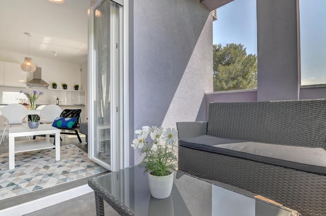 Apartment Log In Štinjan Dış mekan fotoğraf