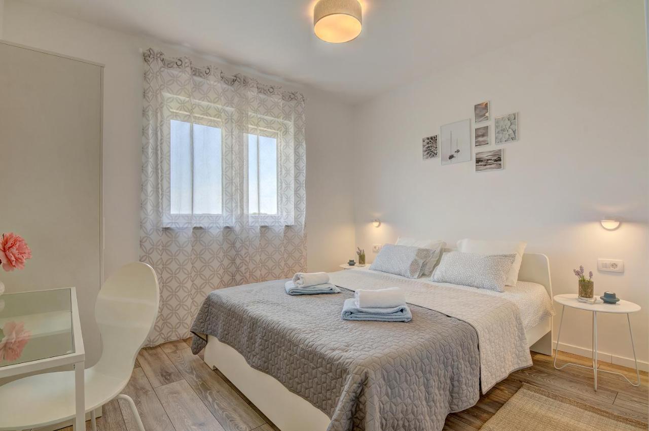 Apartment Log In Štinjan Dış mekan fotoğraf