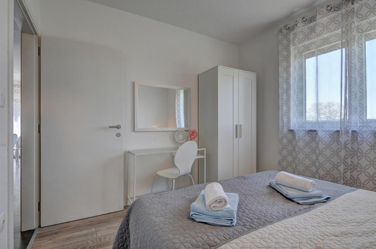 Apartment Log In Štinjan Dış mekan fotoğraf