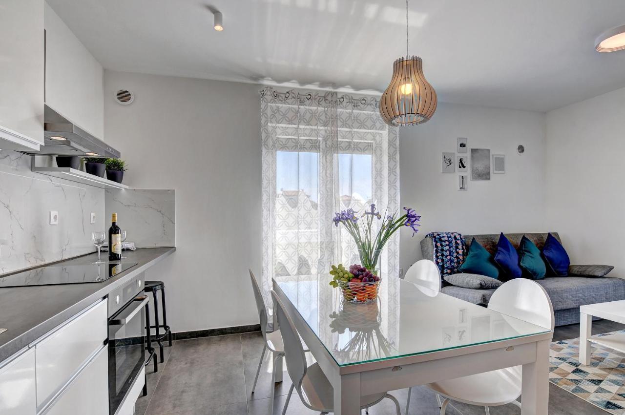 Apartment Log In Štinjan Dış mekan fotoğraf
